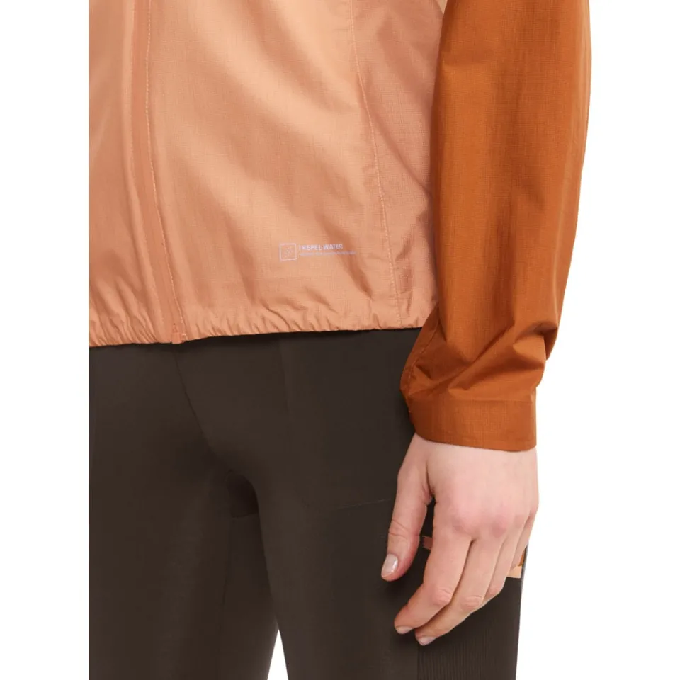 PRO TRAIL 2L LIGHT WEIGHT LÖPARJACKA